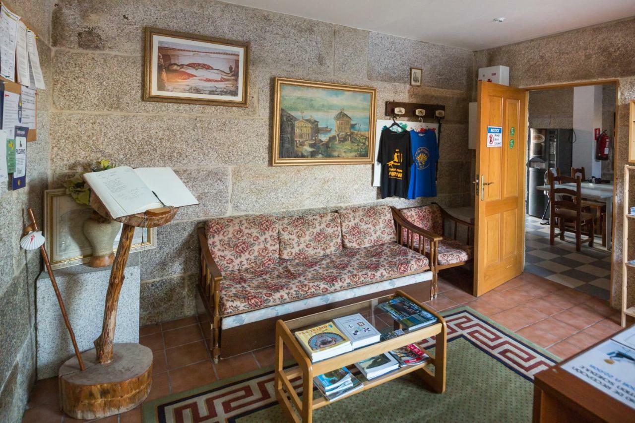 Albergue Villa San Clemente トゥイ エクステリア 写真